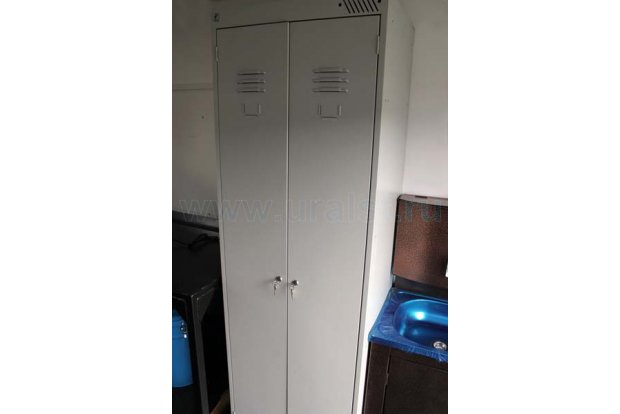 Шкаф одежный