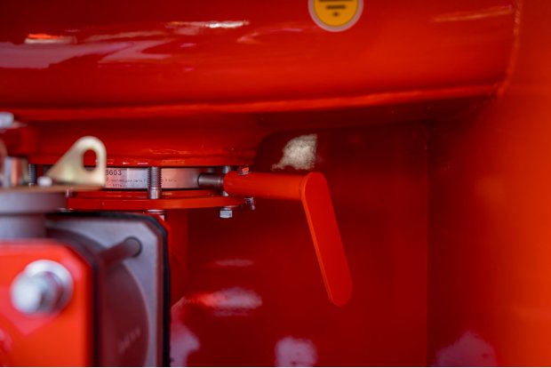 Донный клапан