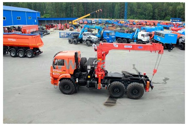 Автомобиль-тягач Камаз с КМУ Kanglim KS1256G-II