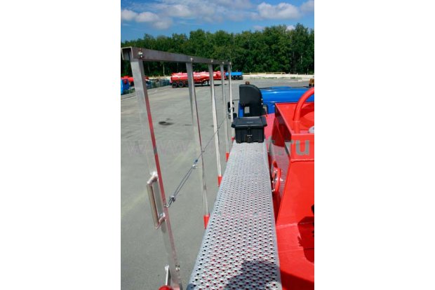 Площадка обслуживания цистерны