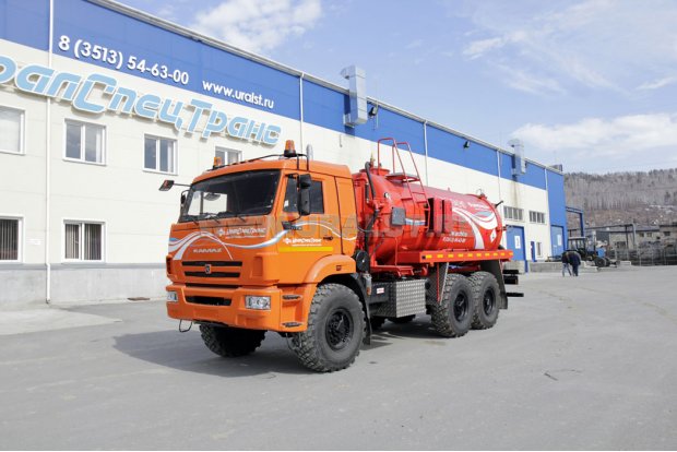 Автоцистерна нефтепромысловая АКН-11-ОД