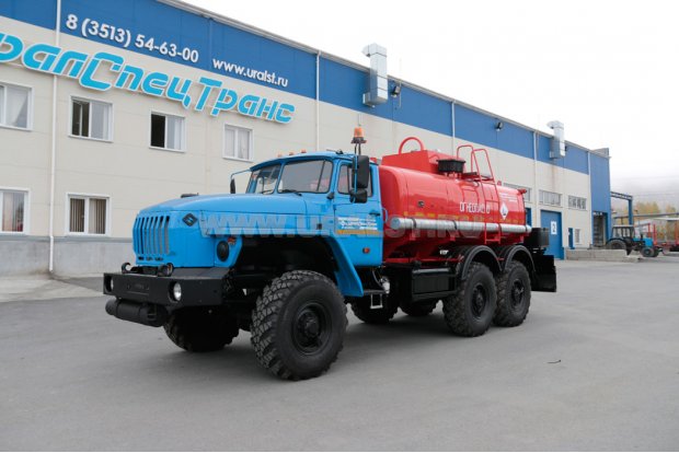 Автоцистерна АЦН-10 УСТ-5453 на шасси Урал 5557-70М