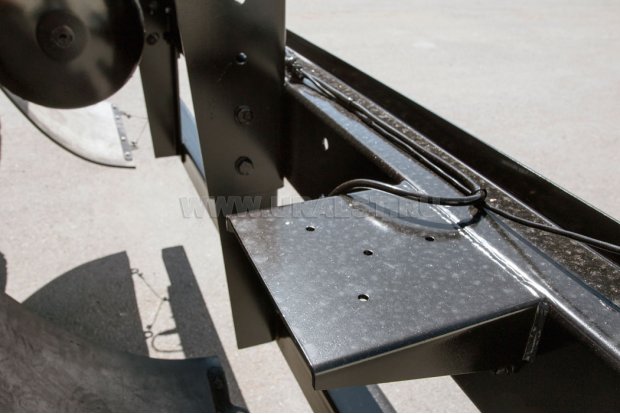 Площадка для размещения проблескового маячка