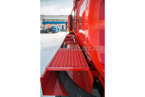 Пенал для напорно-всасывающих рукавов. Напорно-всасывающий рукав