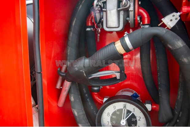 Автотопливозаправщик Камаз АТЗ-11Б-2 УСТ-5453