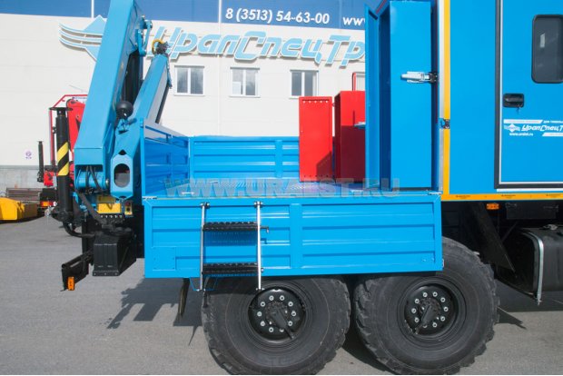 Открытая грузовая платформа