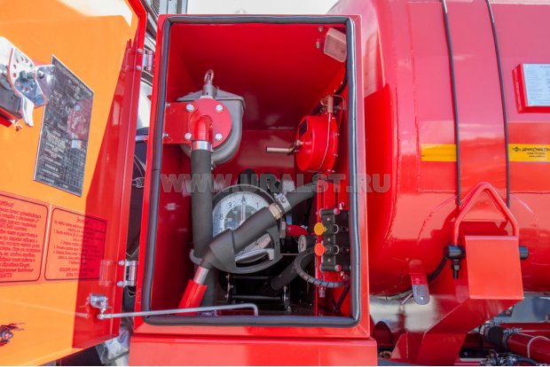 Узел выдачи топлива