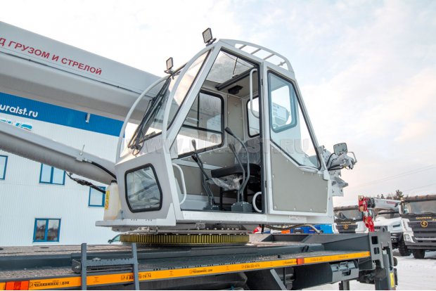 Кабина оператора крана