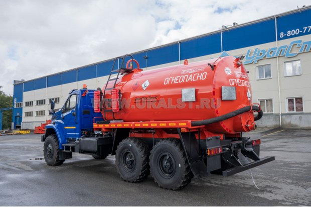 Автоцистерна вакуумная АКН-10Т КО УСТ 5453 Урал 4320-72 NEXT, доработка под ДОПОГ