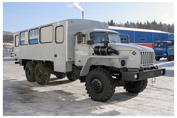 Вахтовый автобус Урал