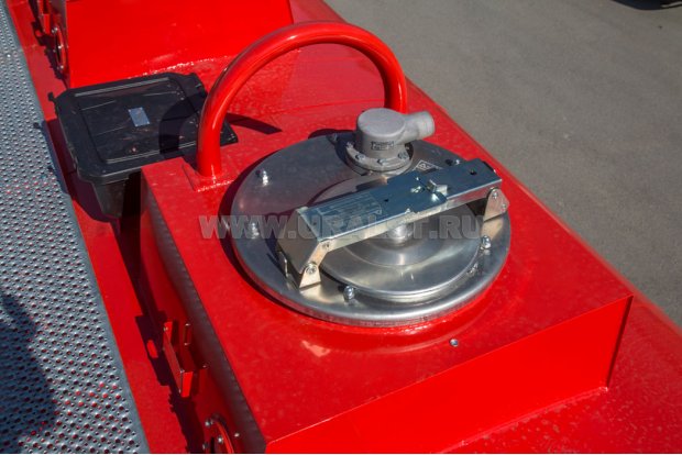 Заливная горловина