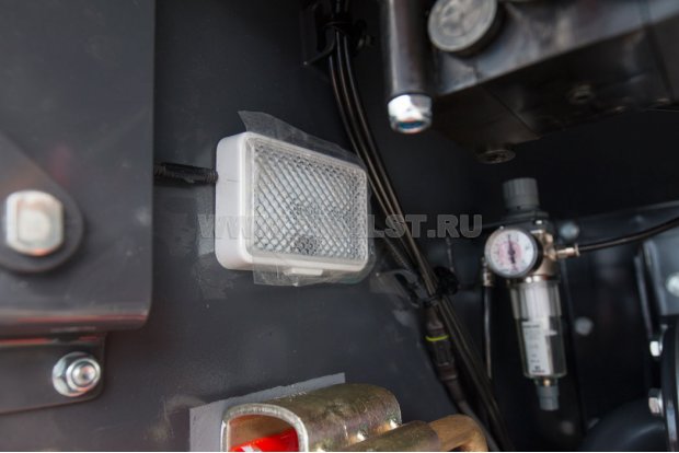 Плафон освещения внутри ящика