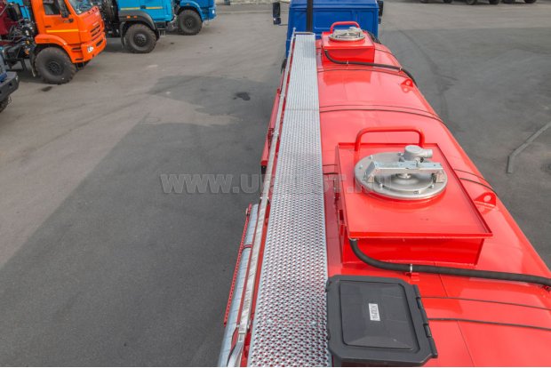 Площадка обслуживания цистерны