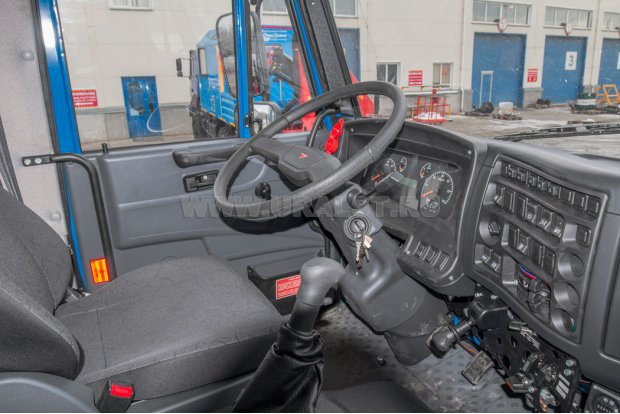 Кабина водителя