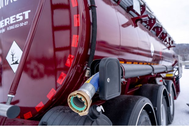 Слив из экологического короба, напорно-всасывающие рукава