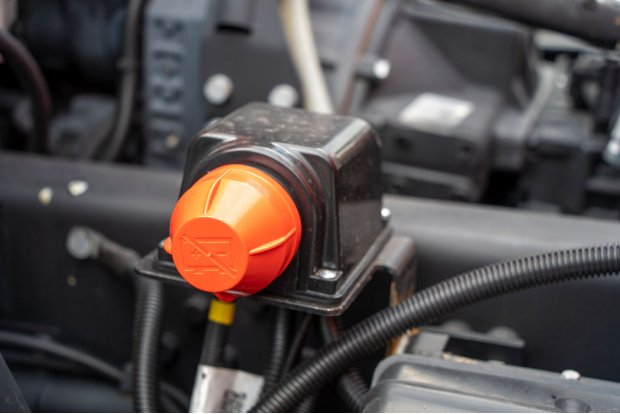 Наружная кнопка отключения массы по IP65