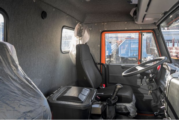 Кабина водителя