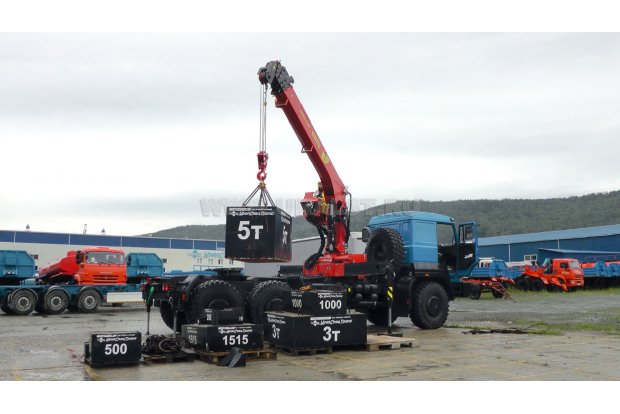 Седельный тягач Урал 63701М с КМУ ИТ-180