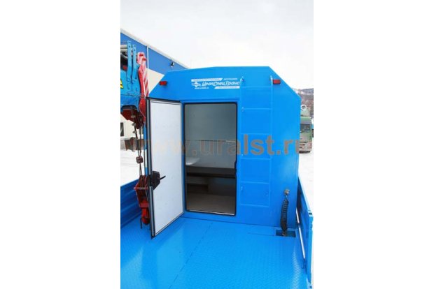 Кузов-фургон для кратковременного отдыха обслуживающего персонала