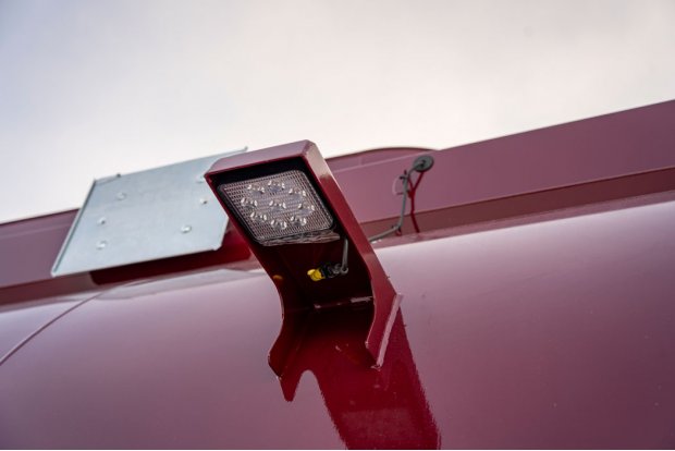 Фонарь освещения рабочей зоны над ящиком СРТ