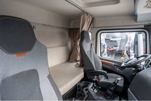 Спальное место в кабине водителя