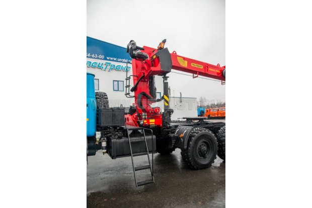 Лестница на КМУ ИТ-200