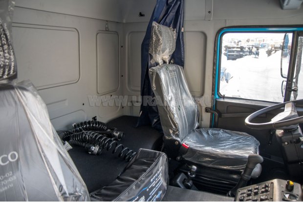 Кабина водителя Урал 44202-3511-82М