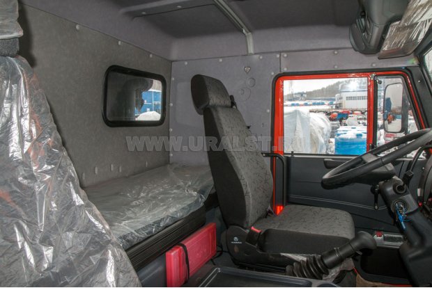 Кабина водителя