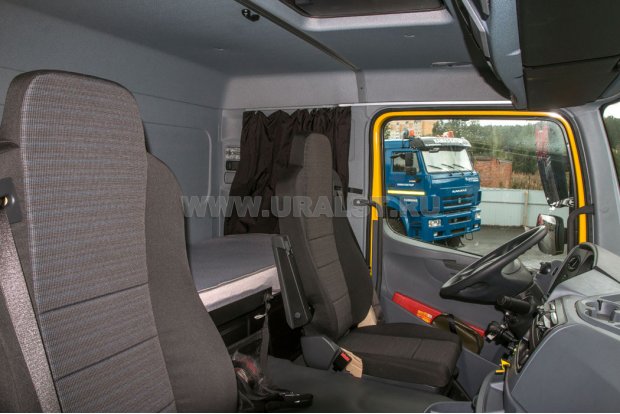 Кабина тягача