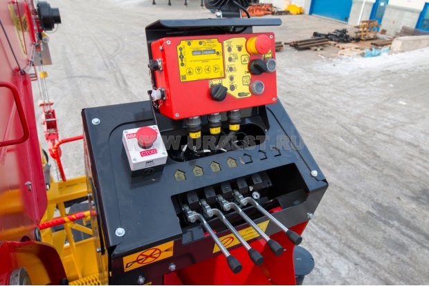 Пульт управления КМУ