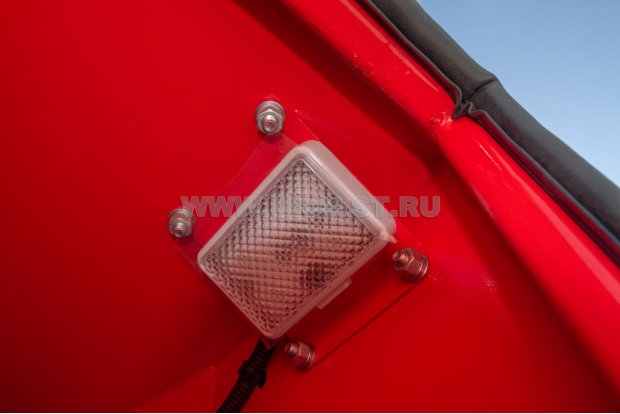 Плафон освещения отсека