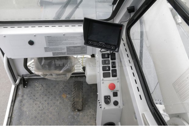 Панель управления с цветным графическим дисплеем прибора безопасности