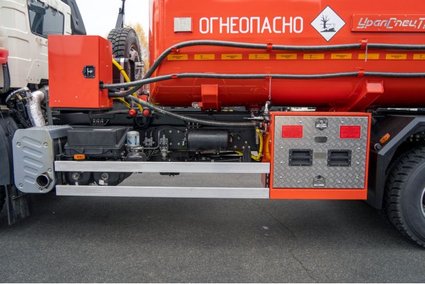 Боковая защита