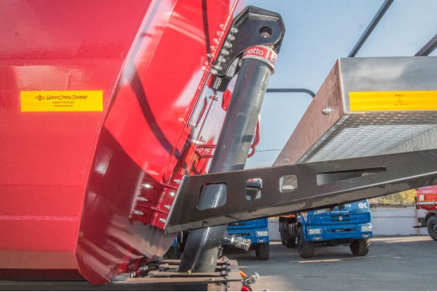 Гидроцилиндр подъема кузова