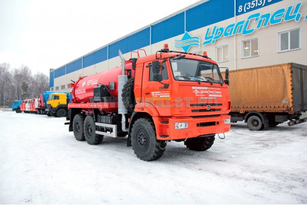 Автоцистерна нефтепромысловая АКН-11-ОД ВК УСТ-5453 на шасси Камаз 43118-46