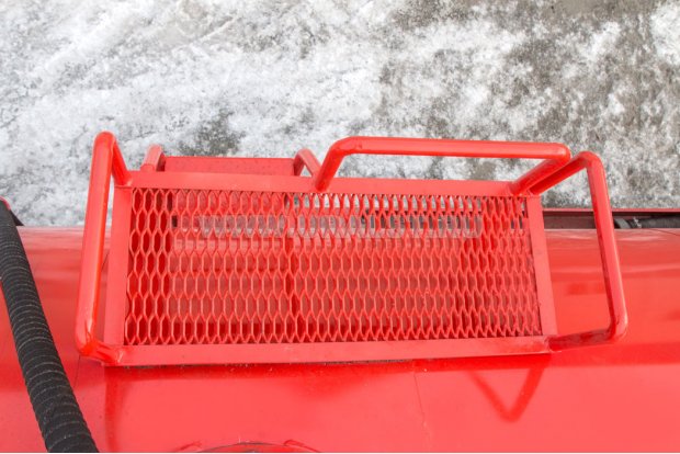 Площадка обслуживания горловины цистерны