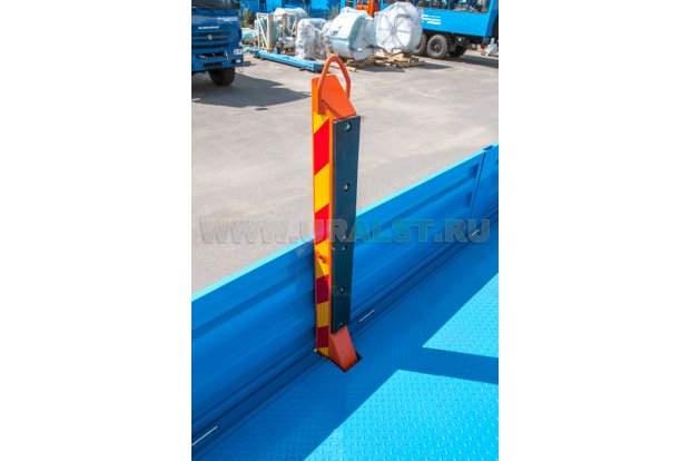 Обрезиненные раздвижные коники