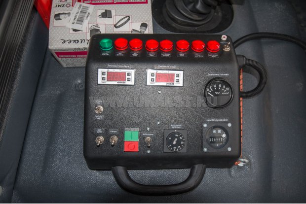 Пульт управления паровой установкой