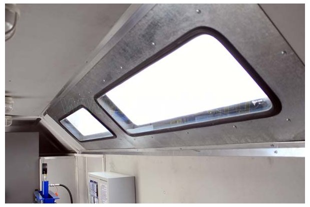 Автофургон с КМУ