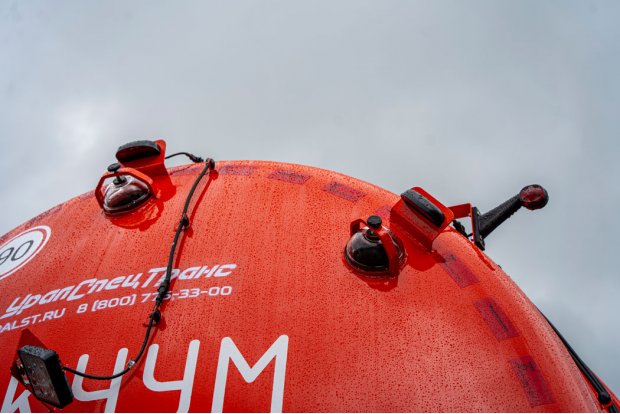 Смотровое окно емкости