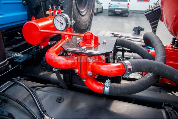 Вакуумная установка