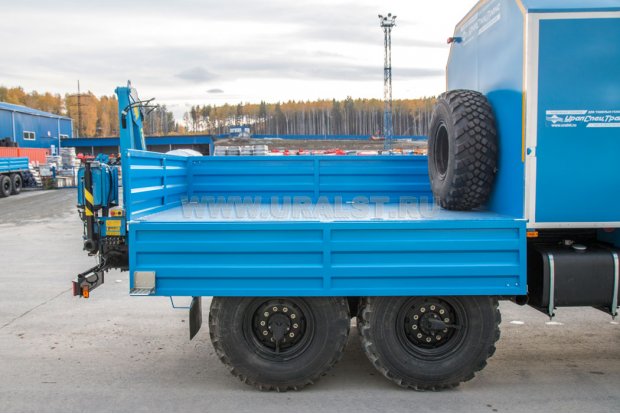 Бортовая платформа