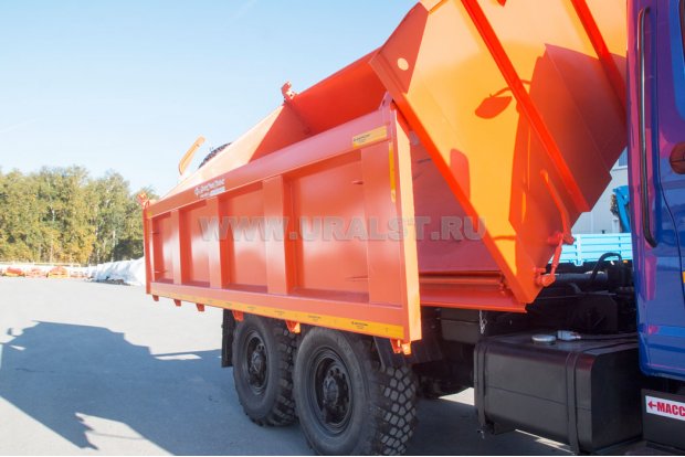 Открывающиеся борты