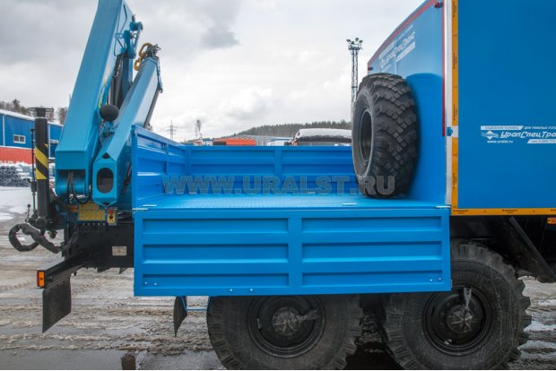 Бортовая платформа