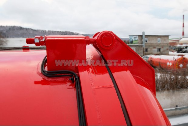 Арматура удержания днища в закрытом состоянии