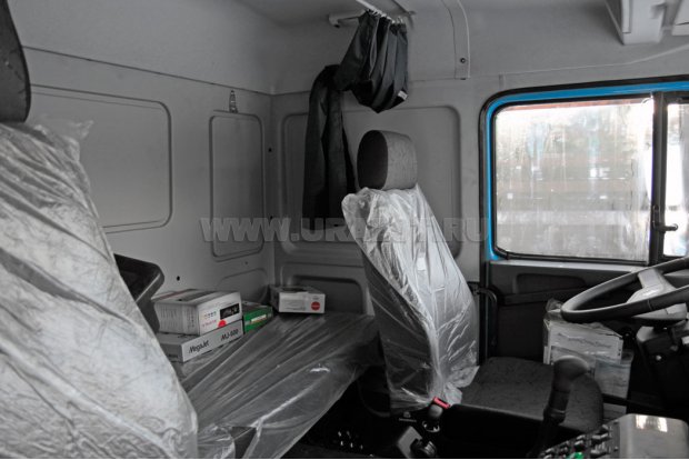 Спальное место в кабине водителя