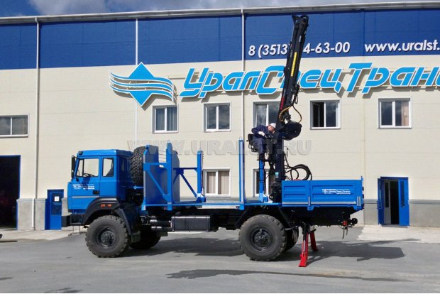Сортиментовоз специальный Урал 43206-79ПН с ГМ FARMI Forest 4067