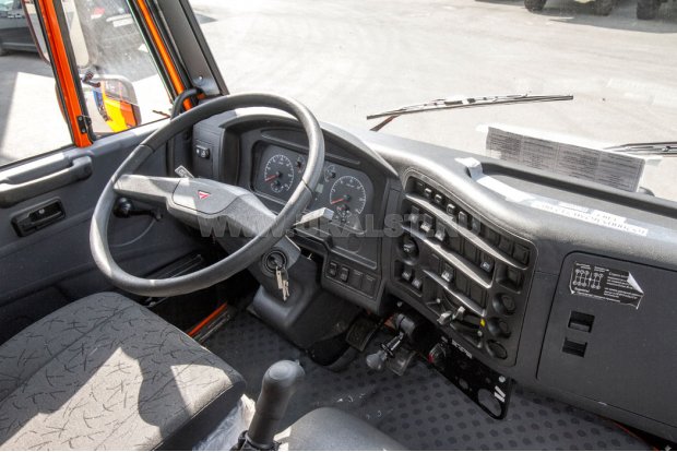 Кабина водителя