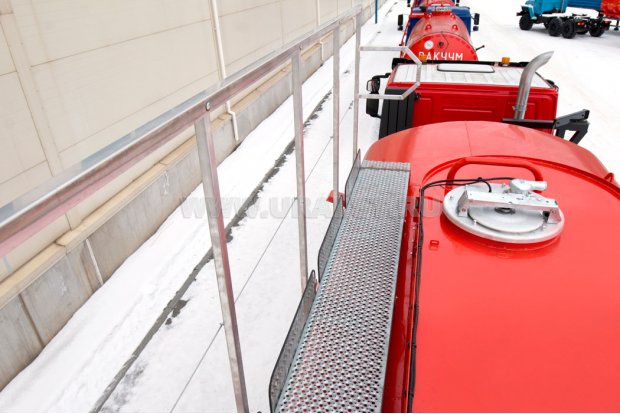 Подъемное ограждение