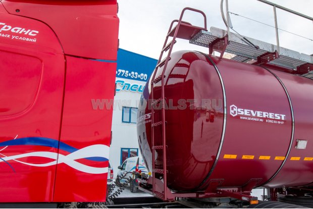 Лестница на площадку обслуживания цистерны